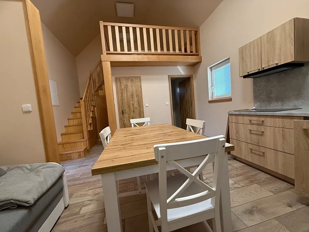 Prodej chaty 32 m², pozemek 66 m²